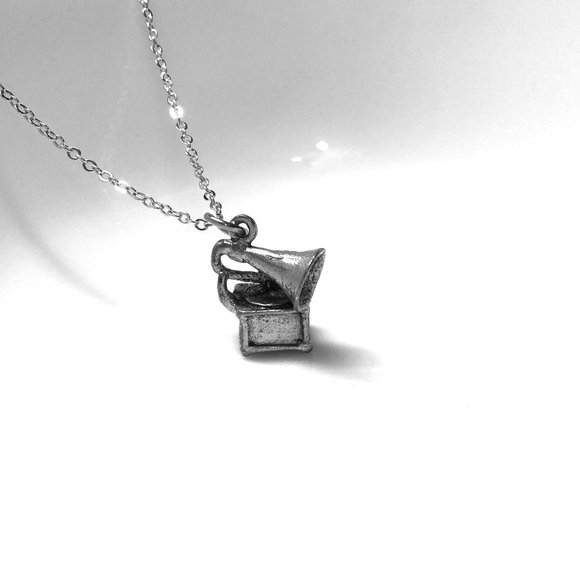 Miniature Old Fashion Music Phonograph Charm Necklace - Picture 2 of 3